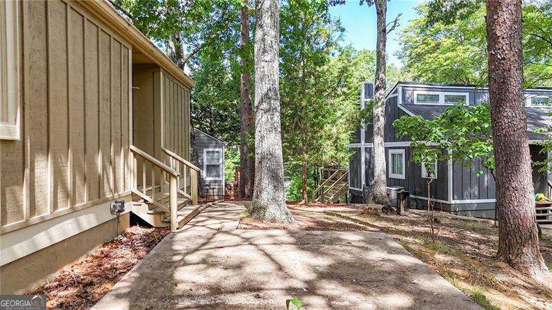 137 Narrows Loop Waleska GA 30183