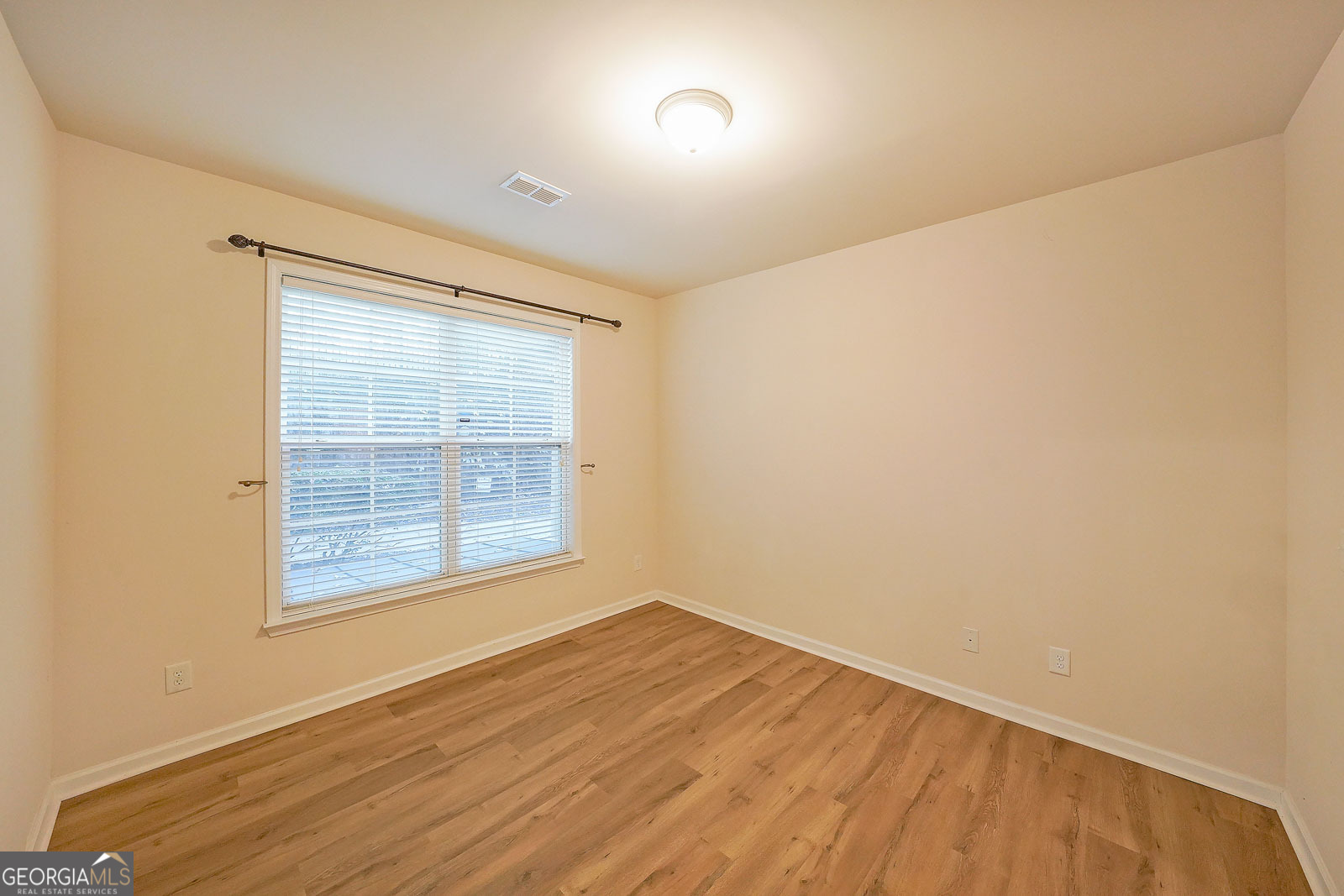 3150 Woodwalk Drive SE Atlanta GA 30339