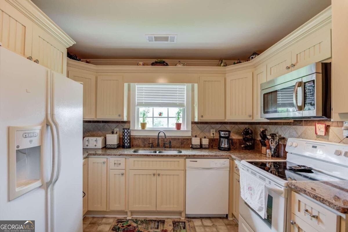 2008 Costley Mill Road NE Conyers GA 30013
