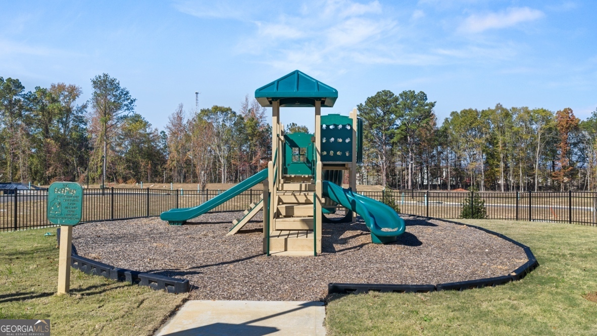 2010 Roseleigh Drive Douglasville GA 30134