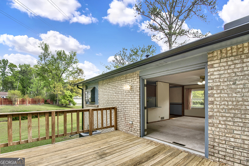 1763 Pounds Road Stone Mountain GA 30087
