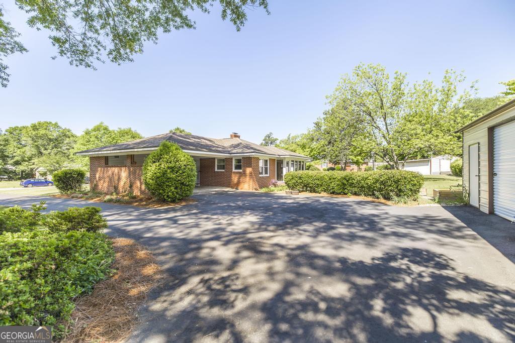 129 S Seventh Street Cochran GA 31014