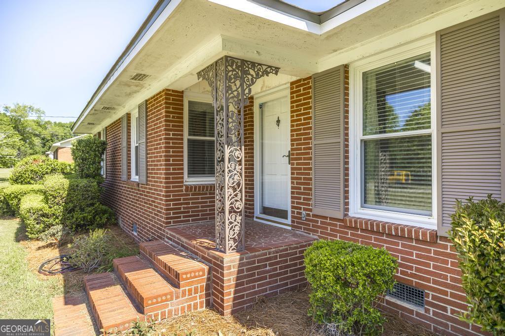 129 S Seventh Street Cochran GA 31014