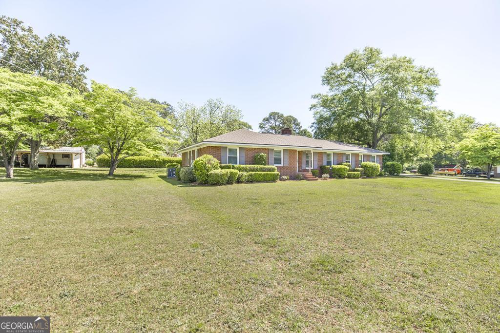 129 S Seventh Street Cochran GA 31014