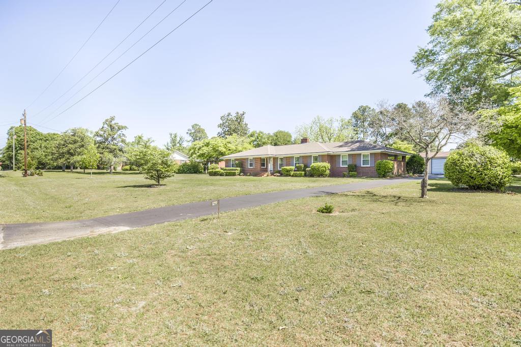 129 S Seventh Street Cochran GA 31014