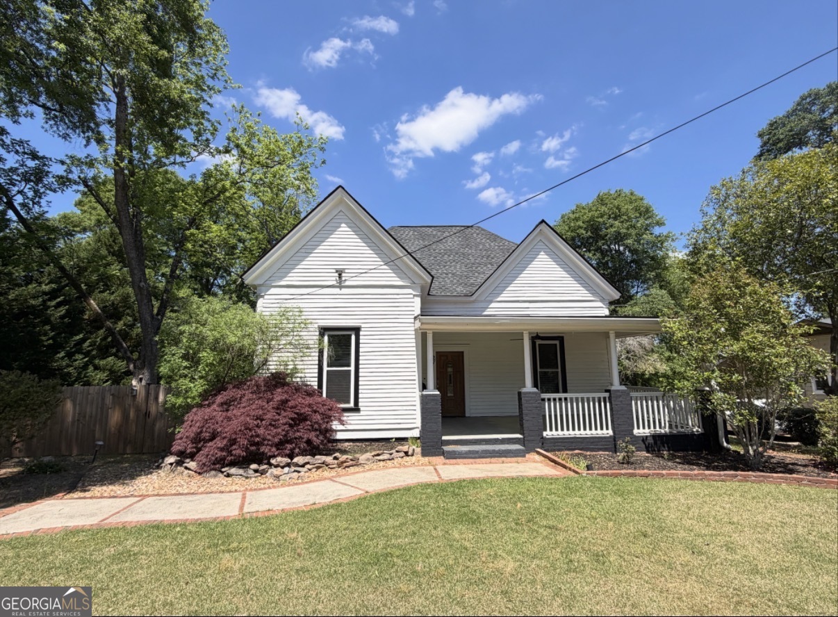 27 Carmichael Street Mcdonough GA 30253