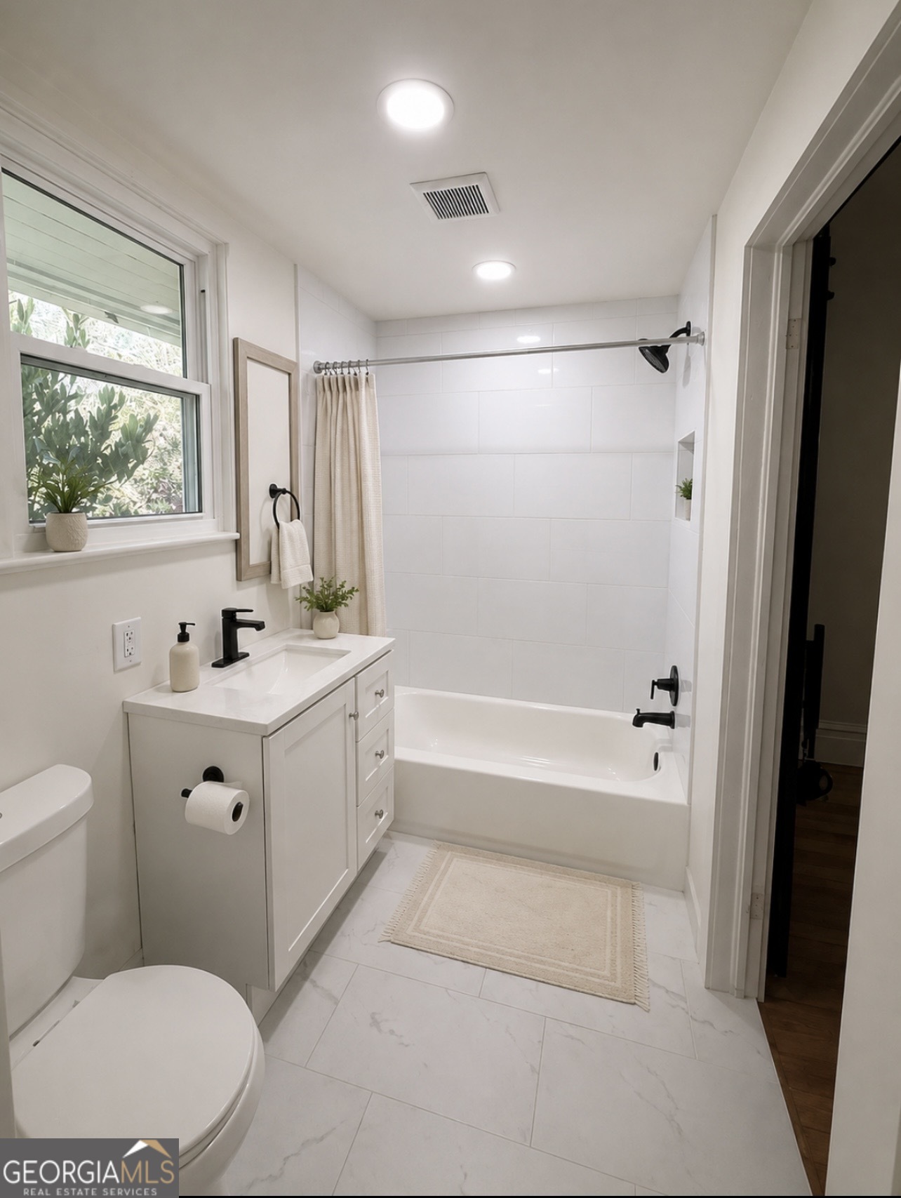 27 Carmichael Street Mcdonough GA 30253