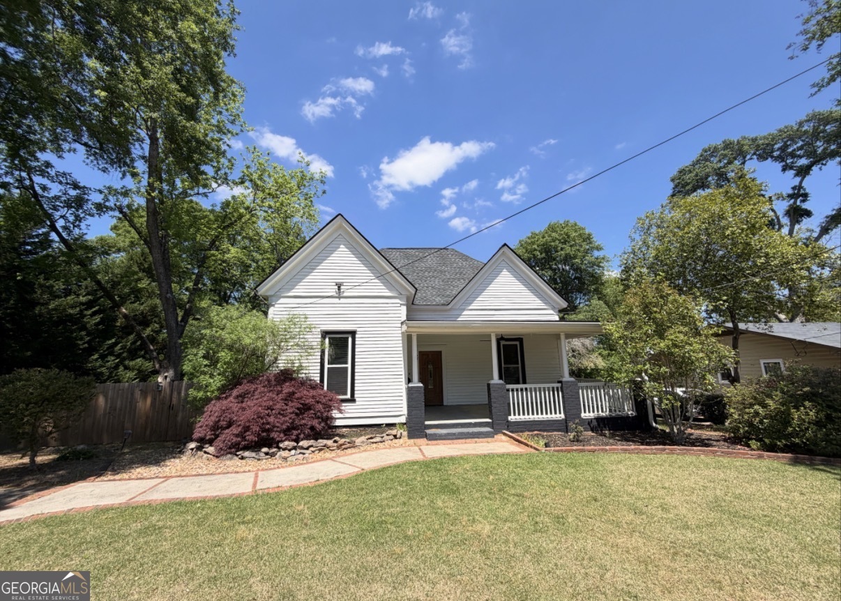 27 Carmichael Street Mcdonough GA 30253