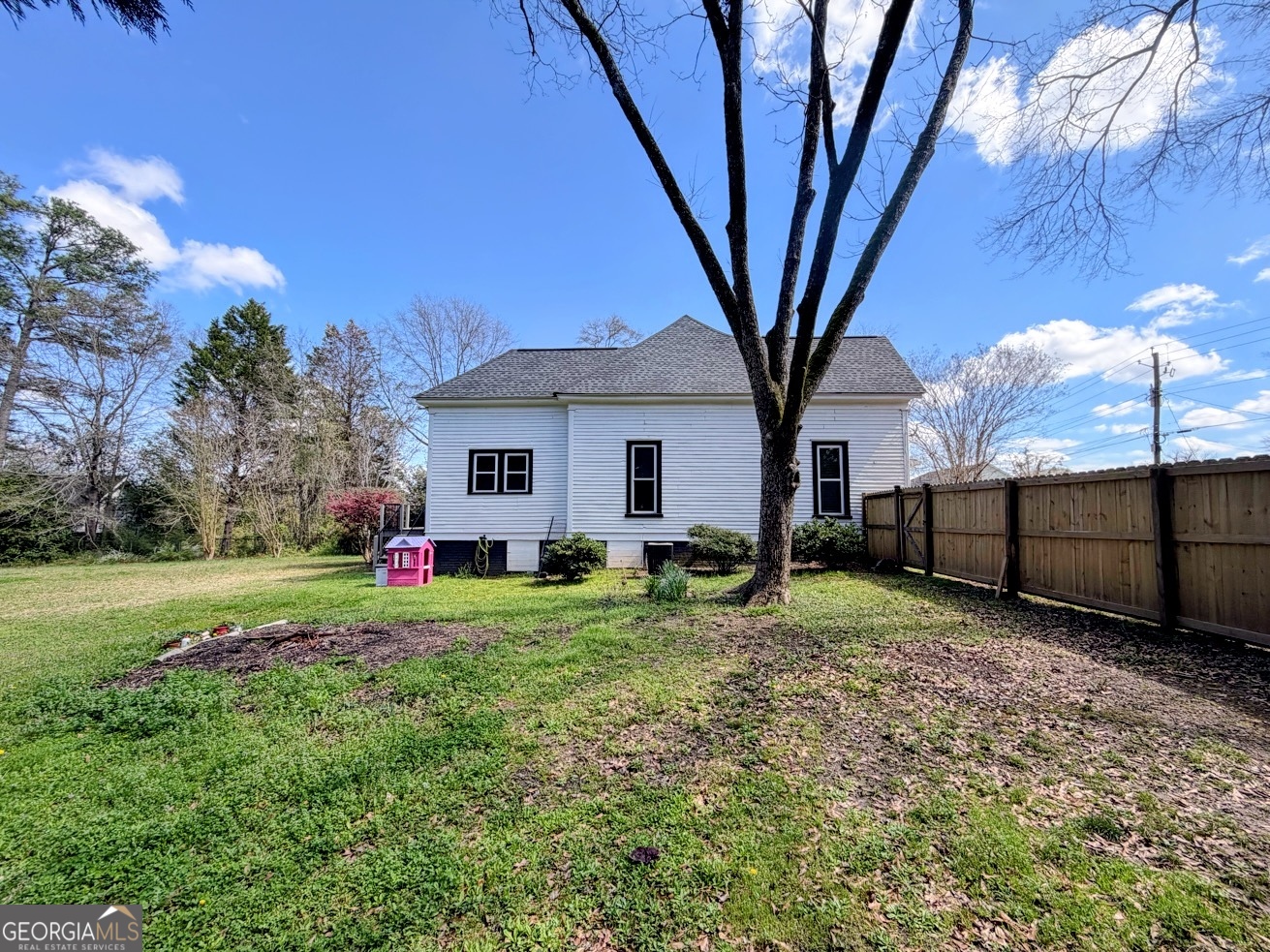 27 Carmichael Street Mcdonough GA 30253