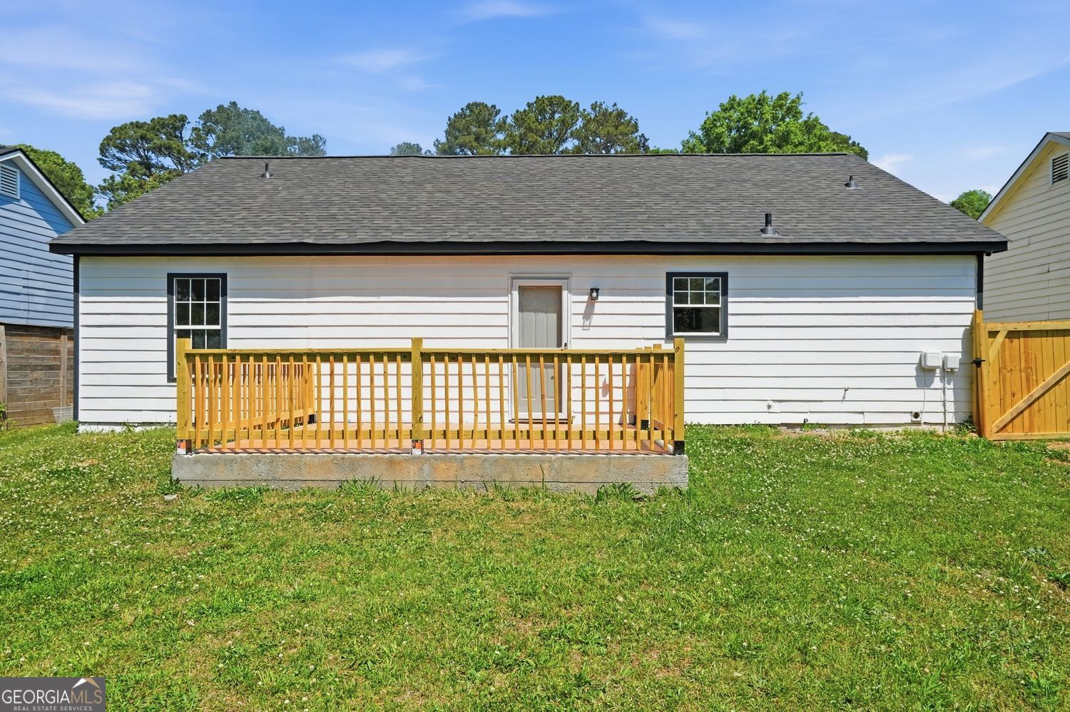 9127 Clubhouse Drive Riverdale GA 30274