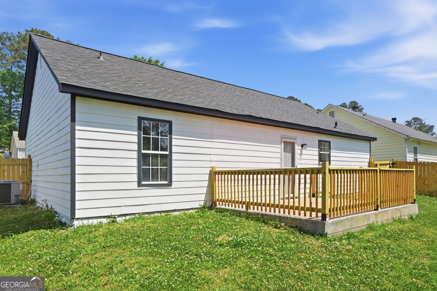 9127 Clubhouse Drive Riverdale GA 30274