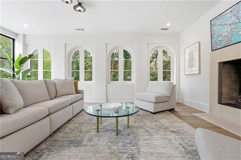 3625 Tuxedo Road NW Atlanta GA 30305