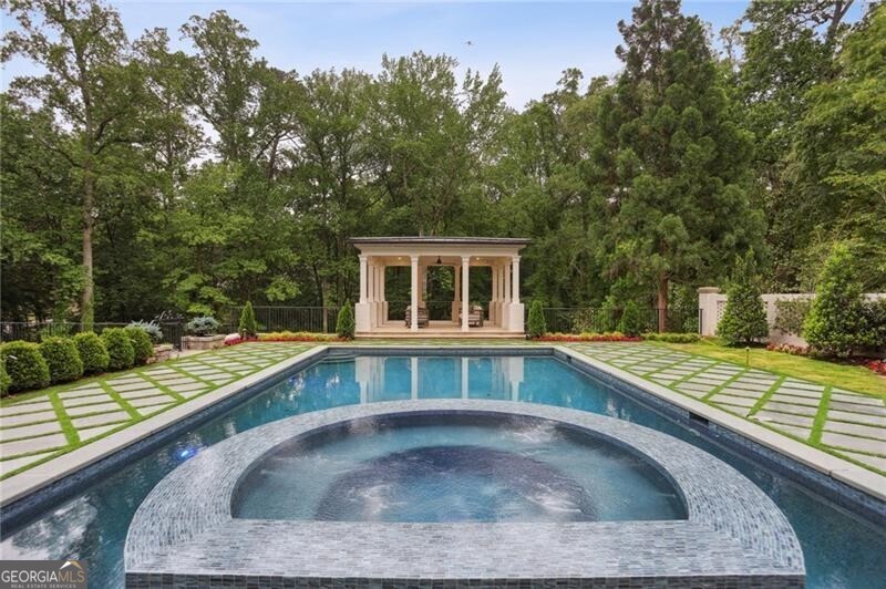 3625 Tuxedo Road NW Atlanta GA 30305