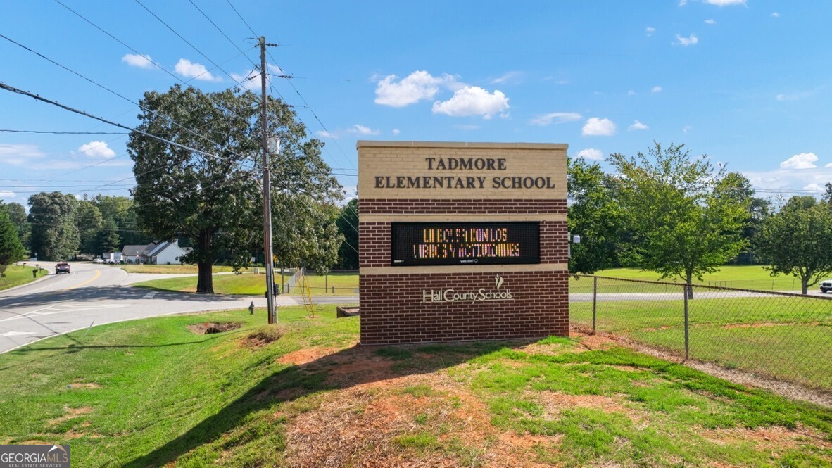 2967 Daxton Lane Gainesville GA 30507