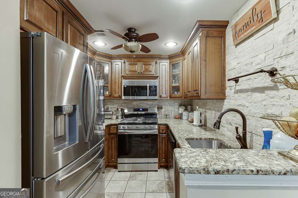 1845 Country Crest Way Dacula GA 30019