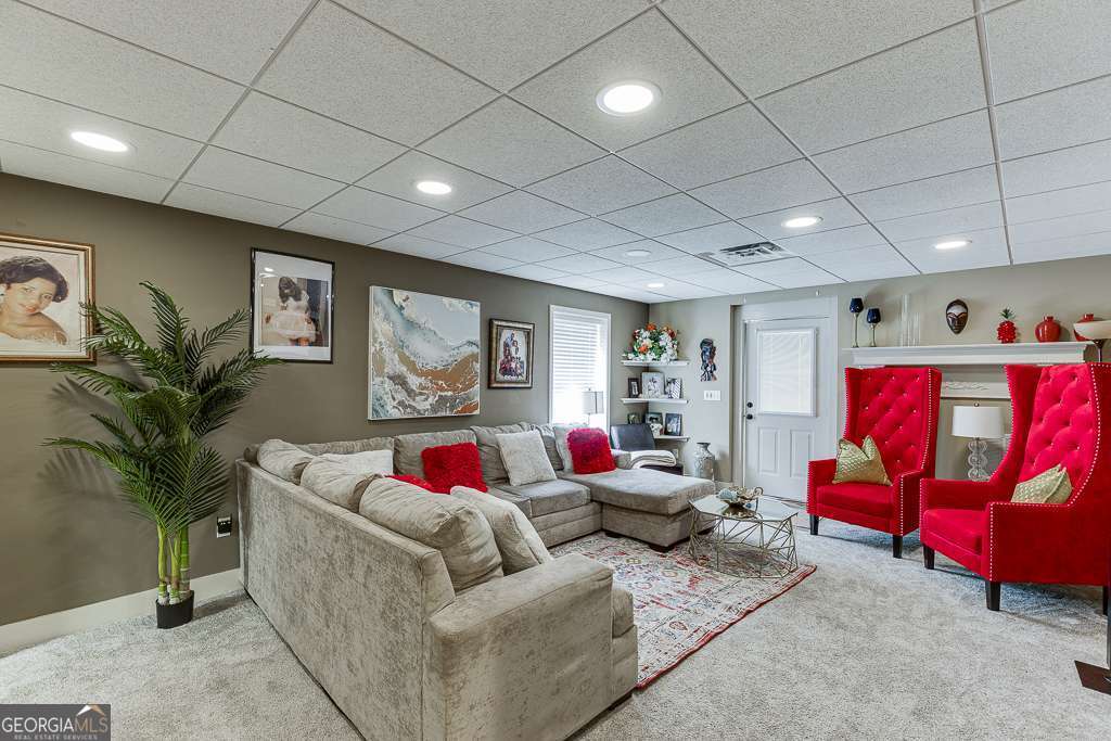 1845 Country Crest Way Dacula GA 30019