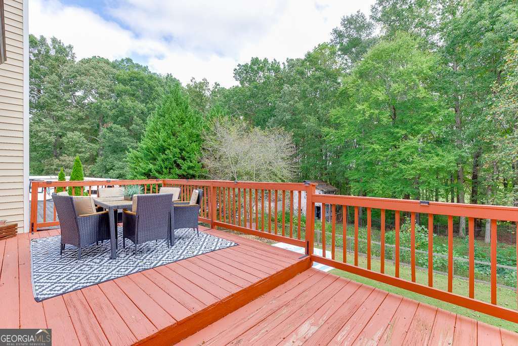 1845 Country Crest Way Dacula GA 30019