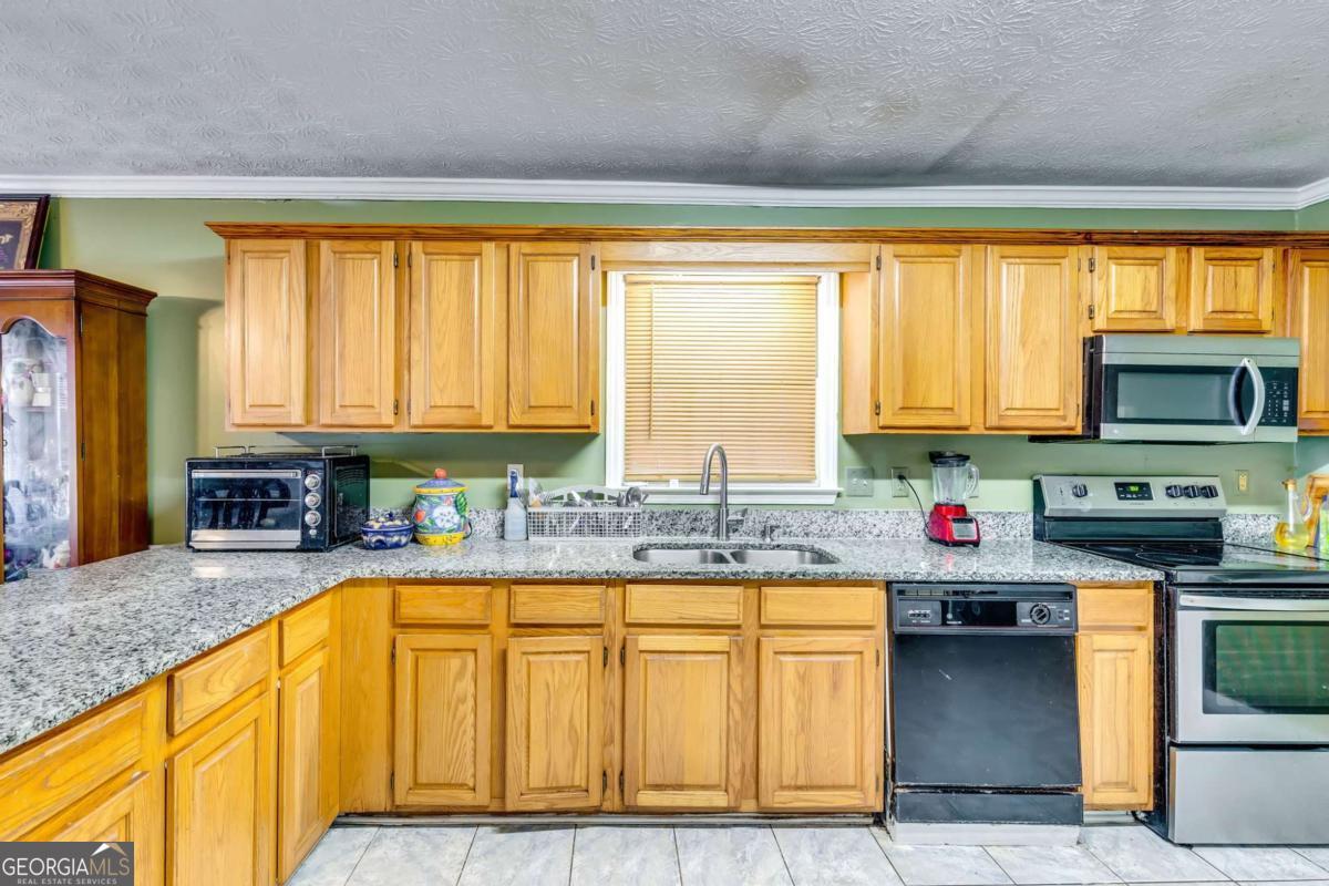1245 Shamrock Hill Circle Loganville GA 30052