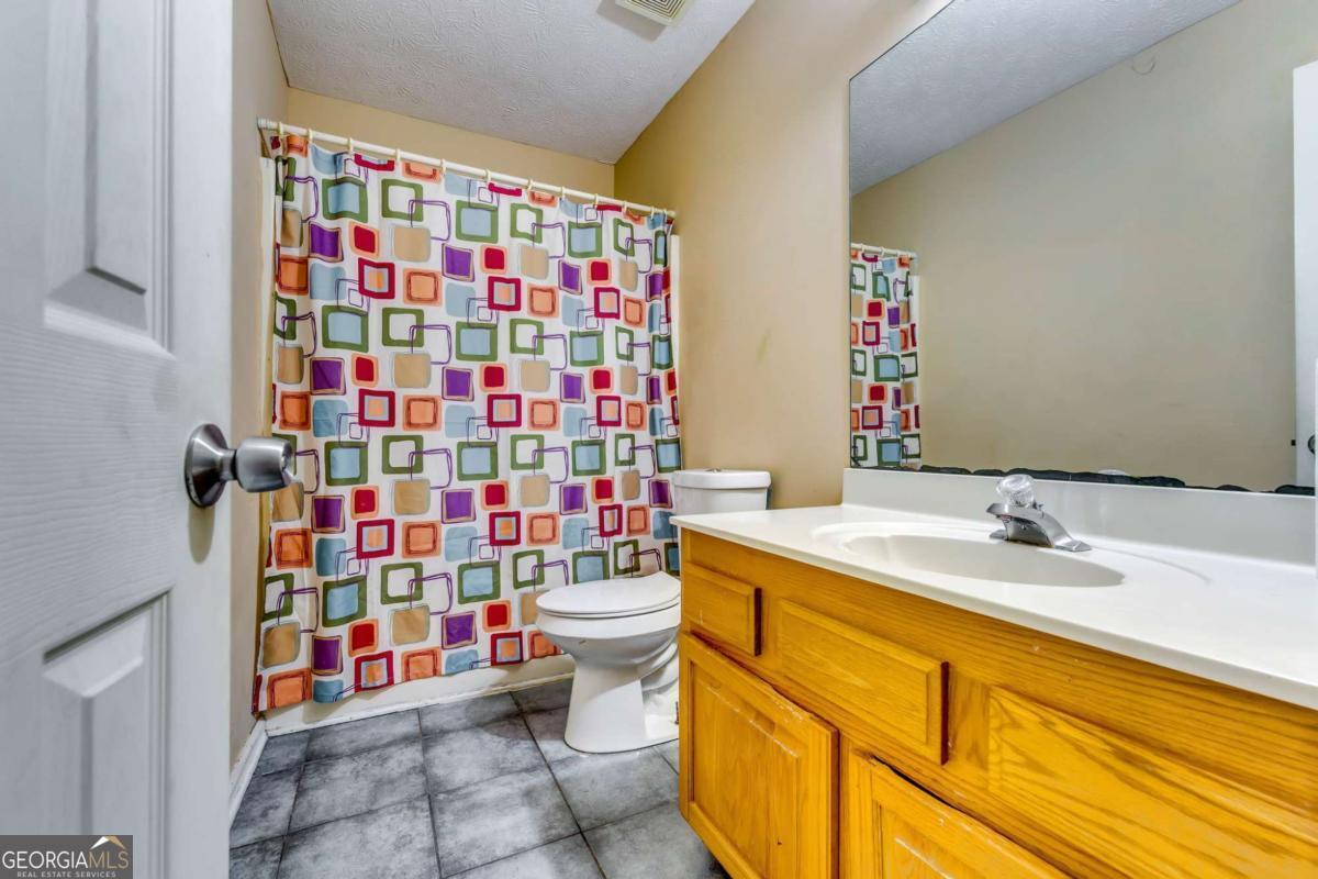 1245 Shamrock Hill Circle Loganville GA 30052