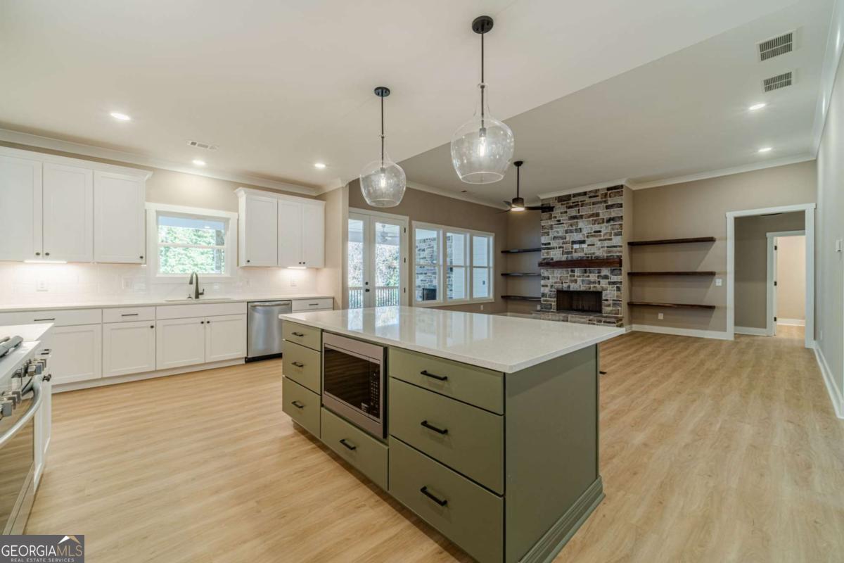 327 Pine Circle Monroe GA 30655