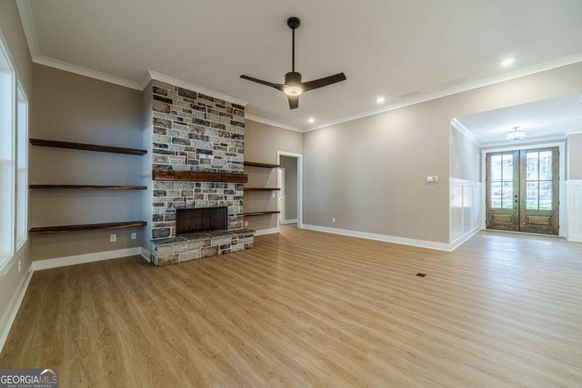 327 Pine Circle Monroe GA 30655