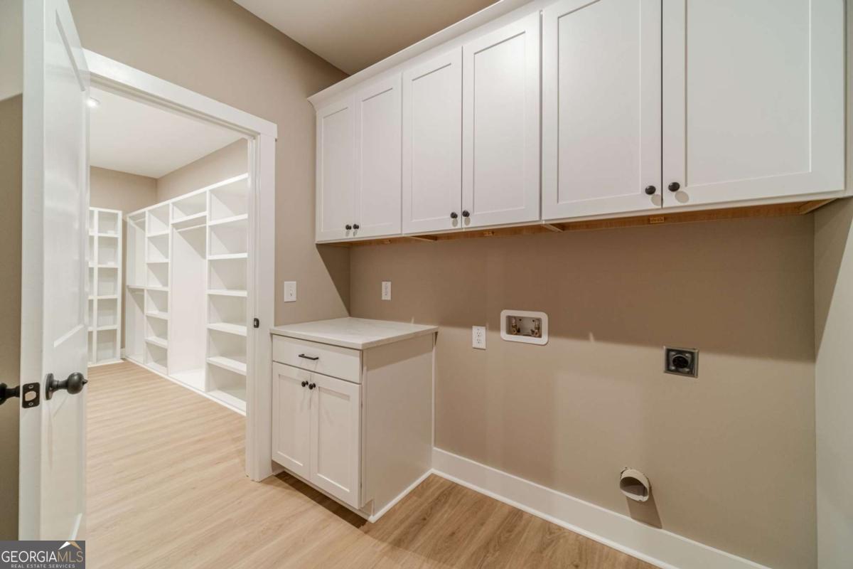 327 Pine Circle Monroe GA 30655