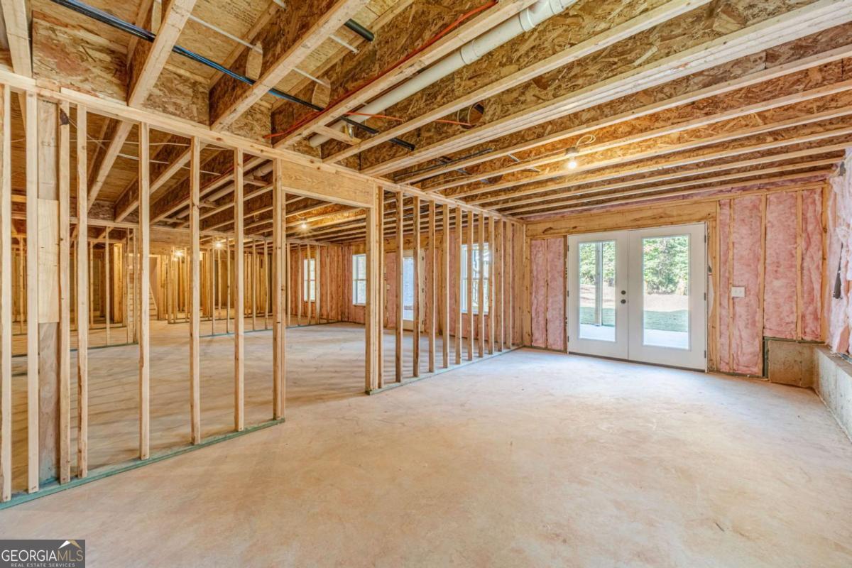 327 Pine Circle Monroe GA 30655