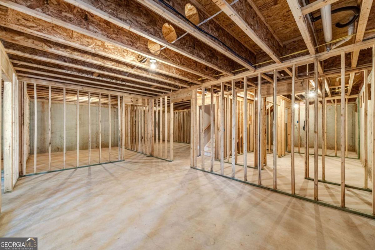 327 Pine Circle Monroe GA 30655