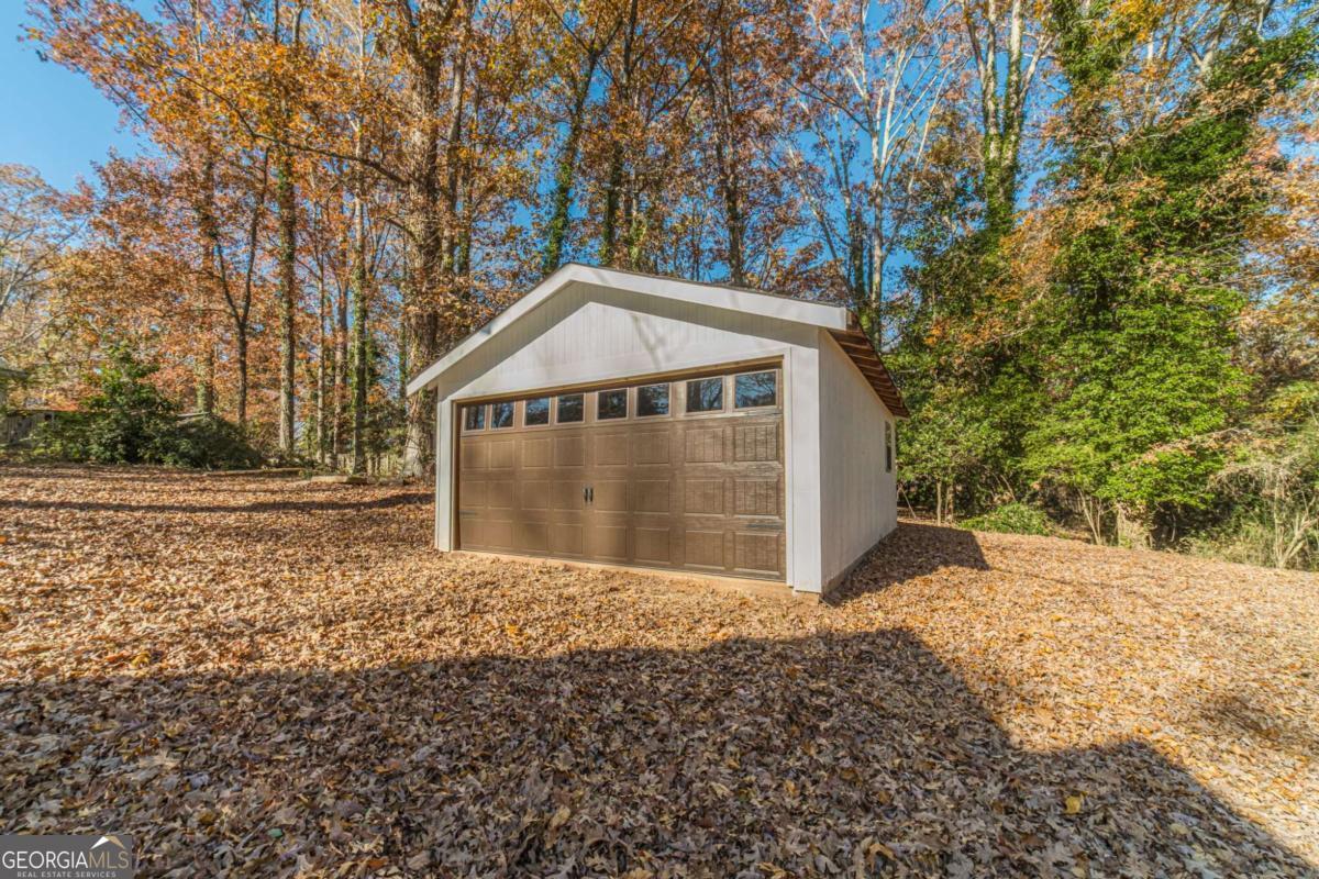 327 Pine Circle Monroe GA 30655