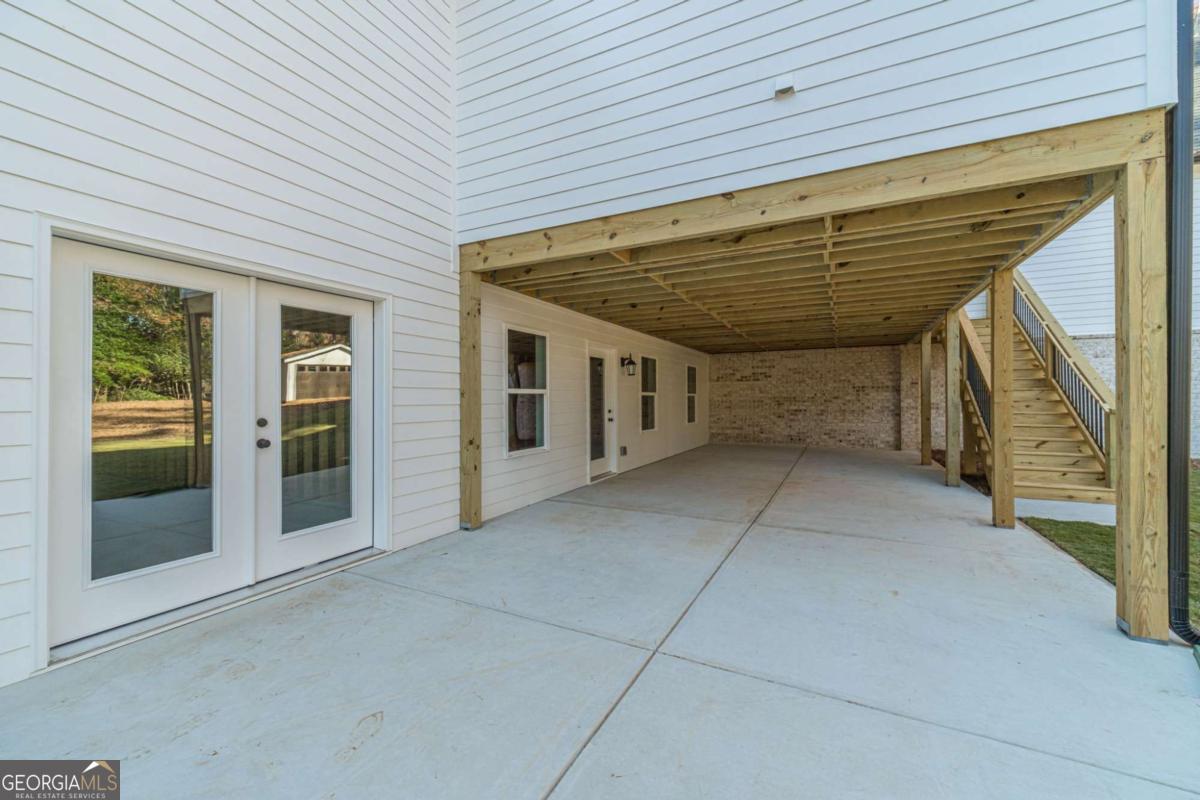 327 Pine Circle Monroe GA 30655