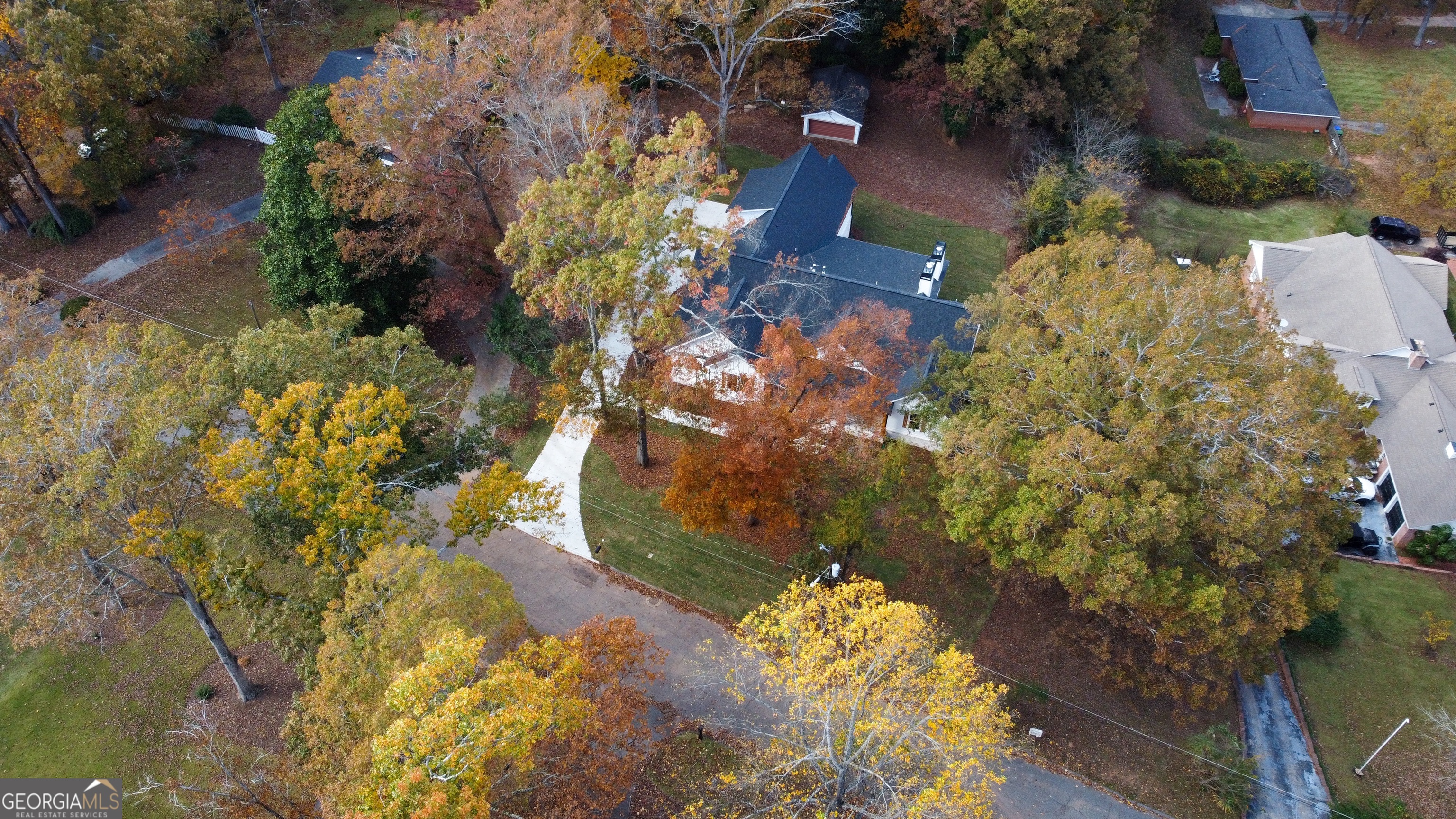 327 Pine Circle Monroe GA 30655