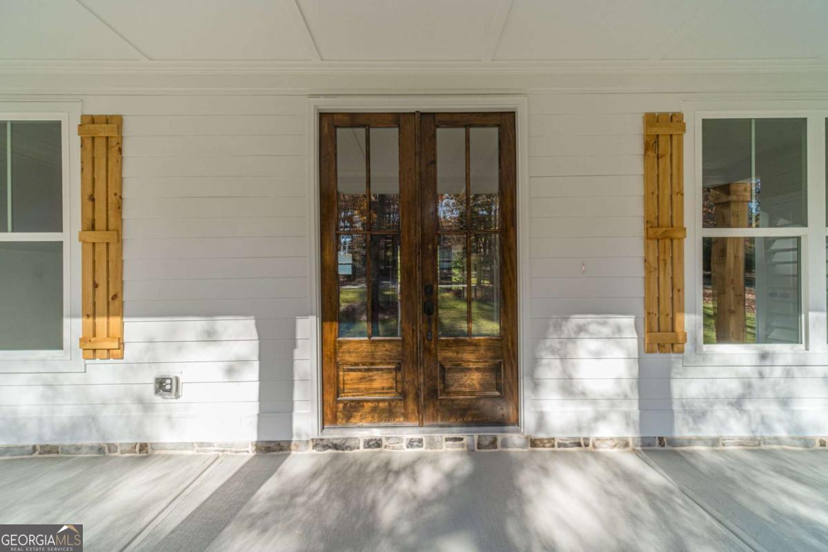 327 Pine Circle Monroe GA 30655