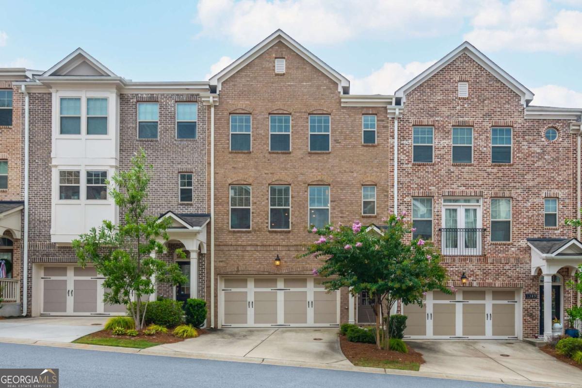 1391 Live Oak Lane Atlanta GA 30319