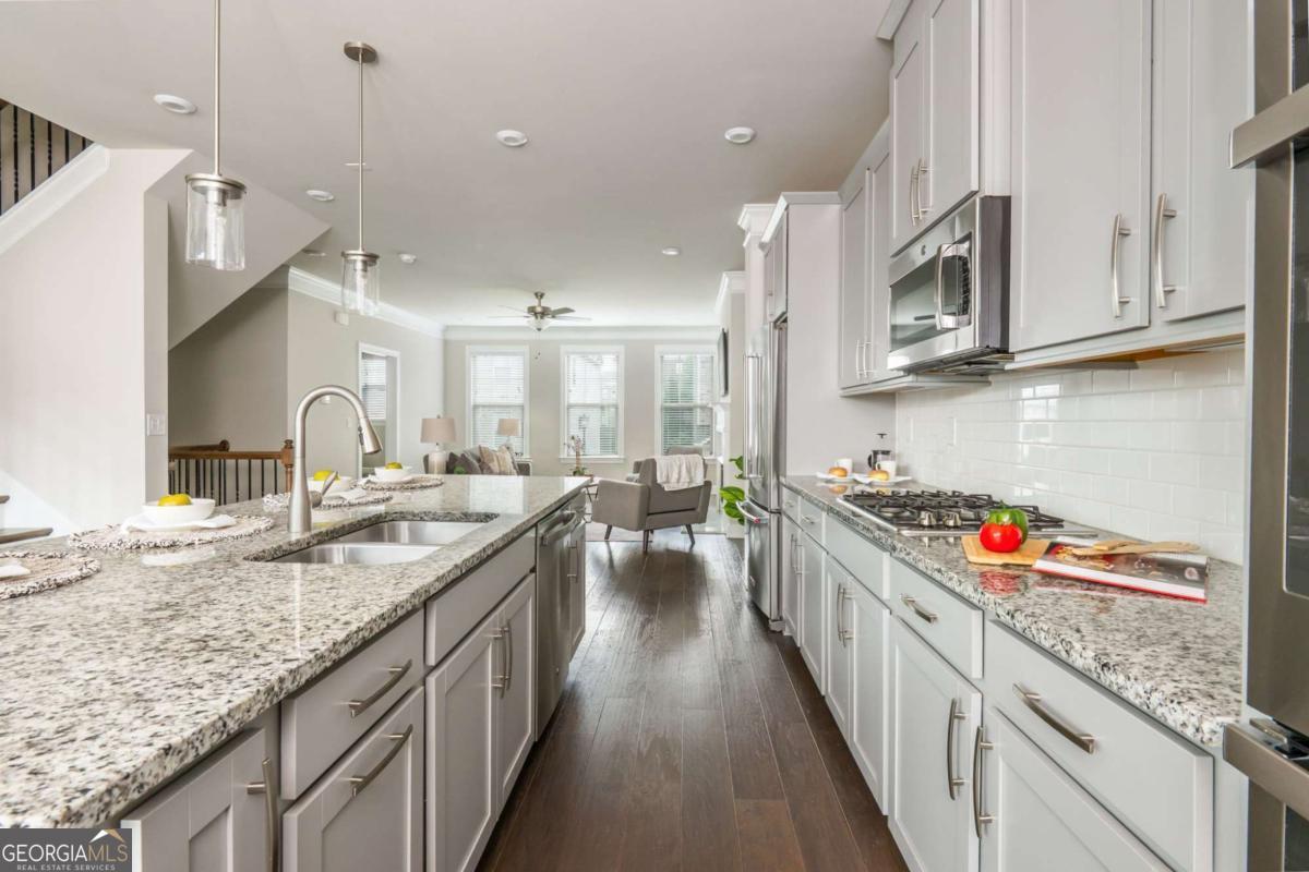 1391 Live Oak Lane Atlanta GA 30319
