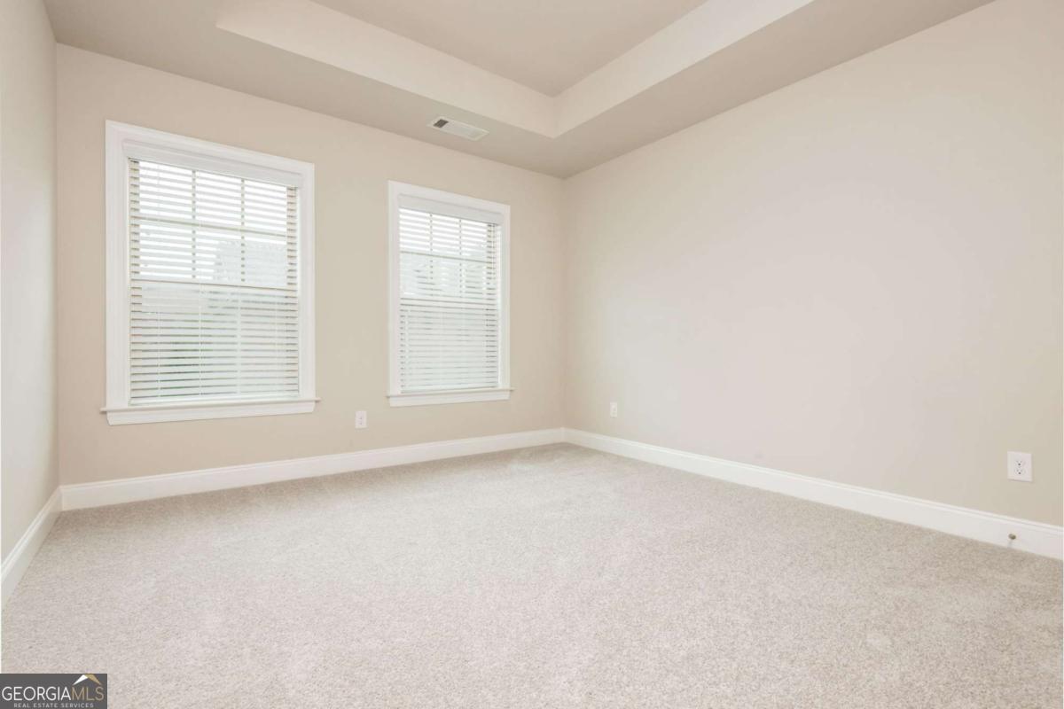 1391 Live Oak Lane Atlanta GA 30319