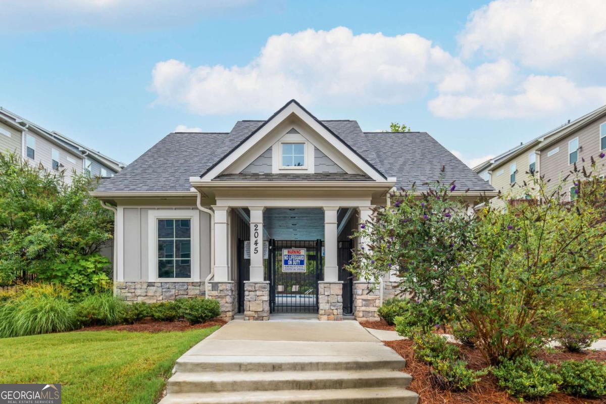 1391 Live Oak Lane Atlanta GA 30319