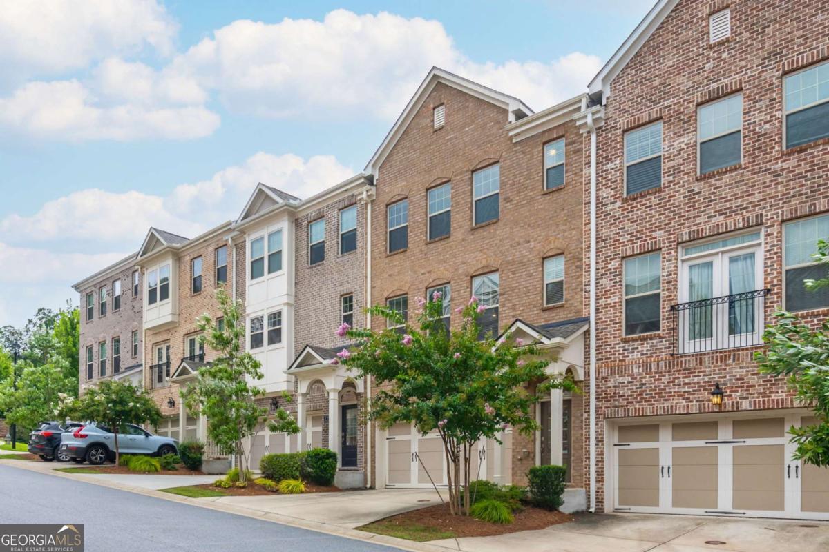 1391 Live Oak Lane Atlanta GA 30319