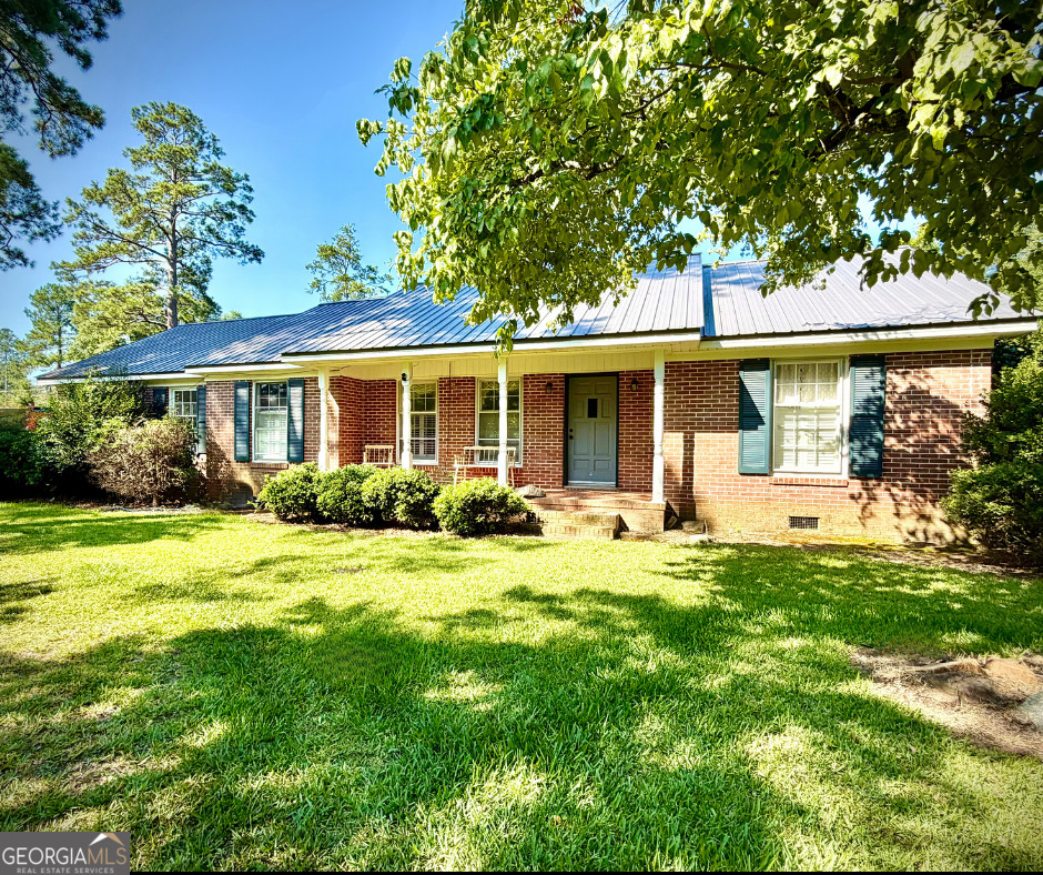 290 Virginia Circle Jeffersonville GA 31044
