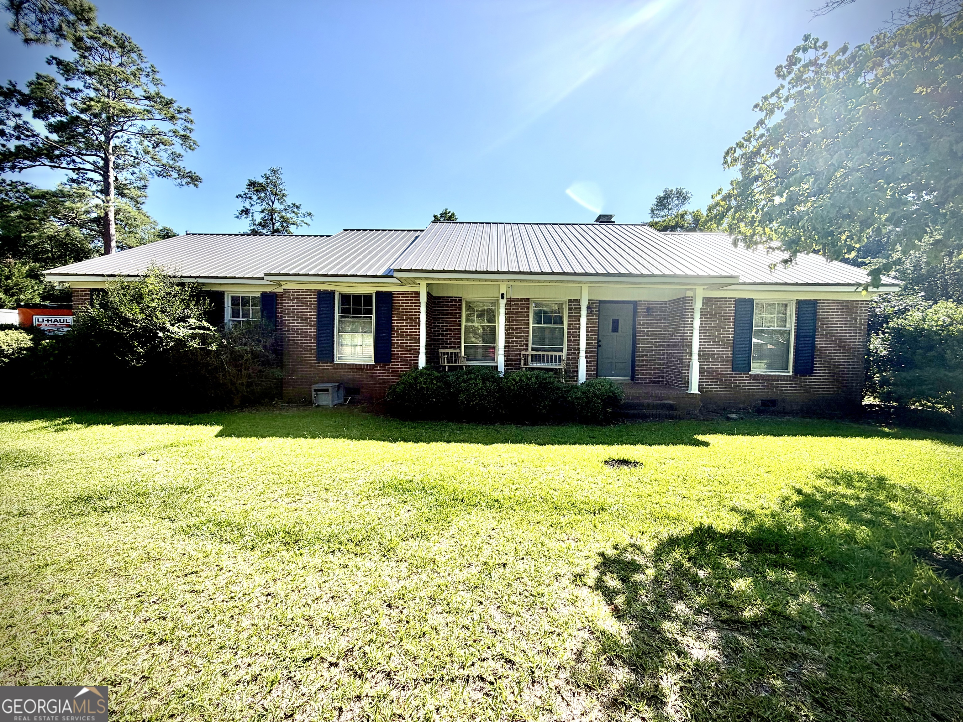 290 Virginia Circle Jeffersonville GA 31044