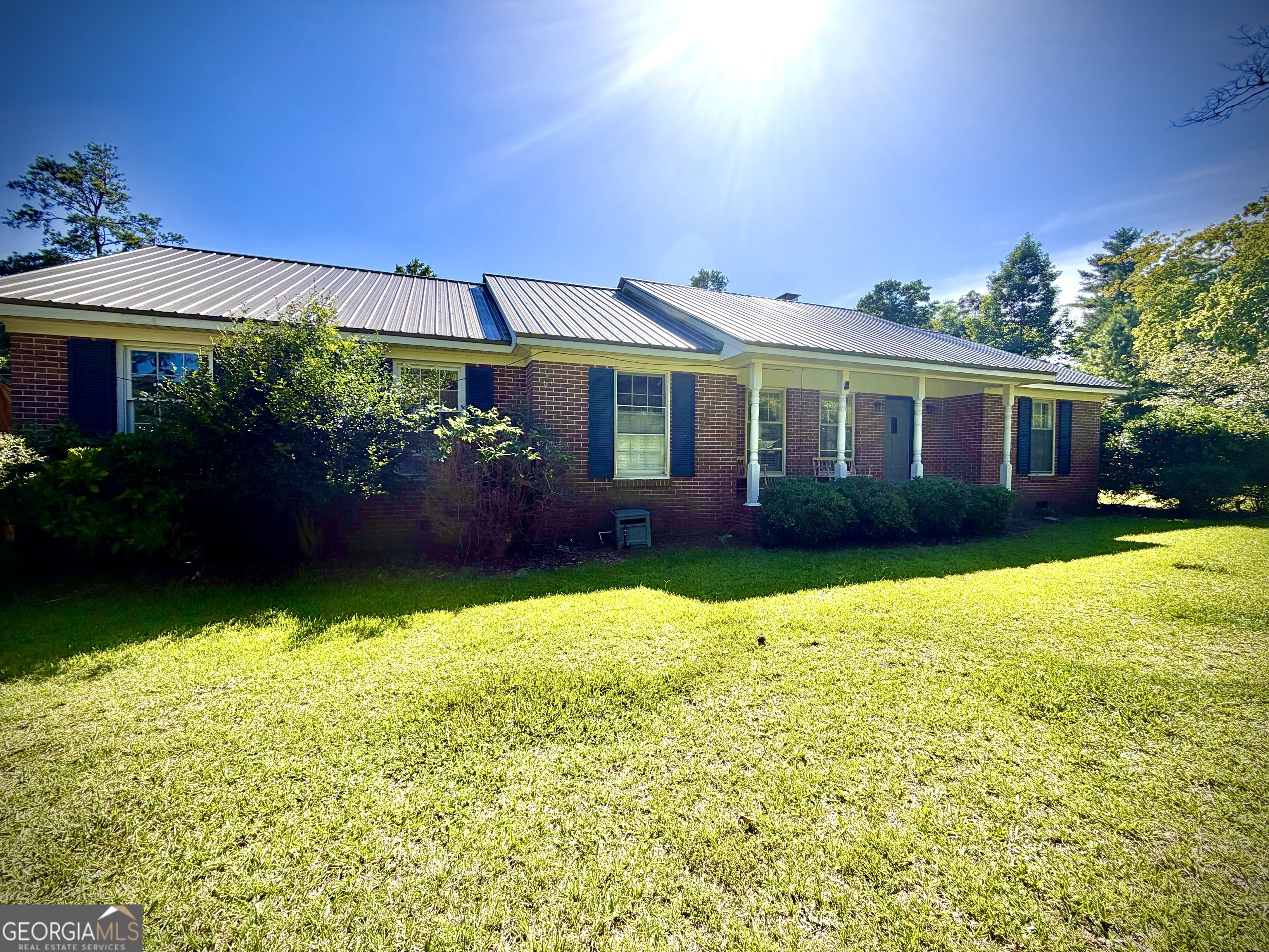 290 Virginia Circle Jeffersonville GA 31044