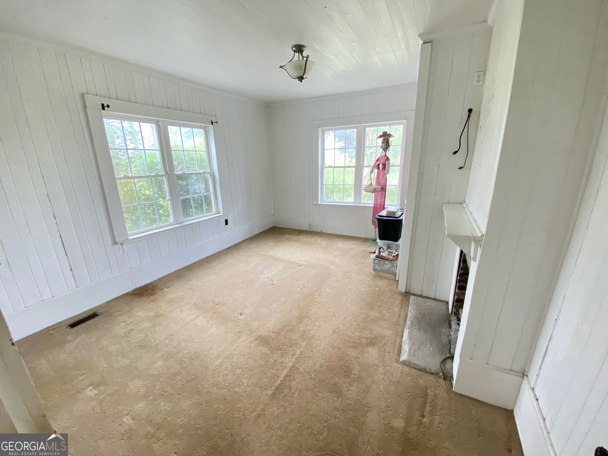 1088 Tippettville Road Pineview GA 31071