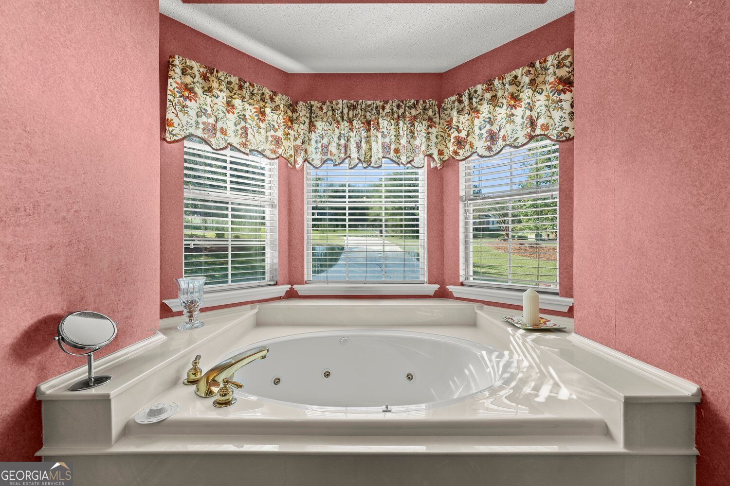 175 Waters Edge Drive Lizella GA 31052