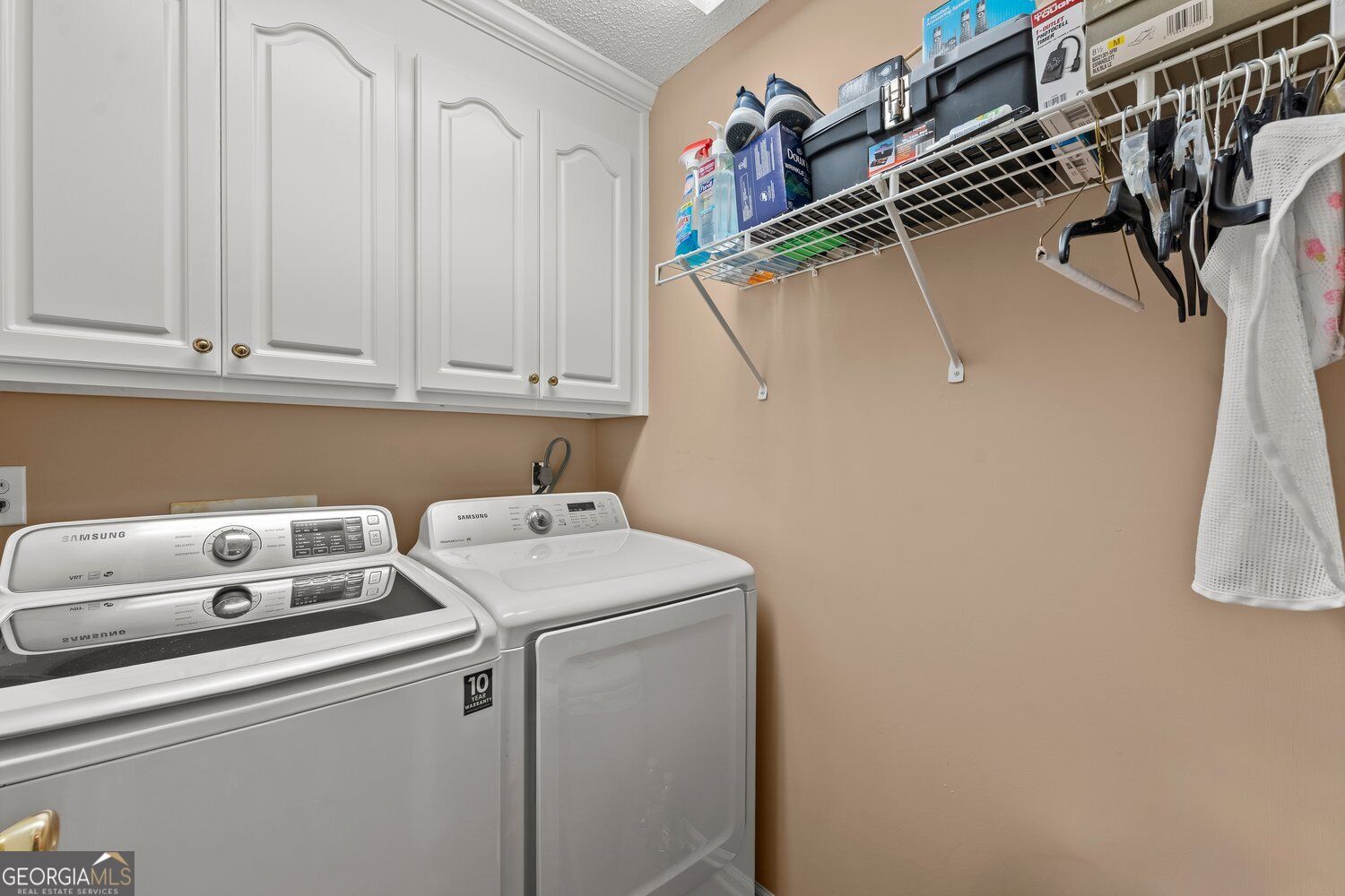 175 Waters Edge Drive Lizella GA 31052