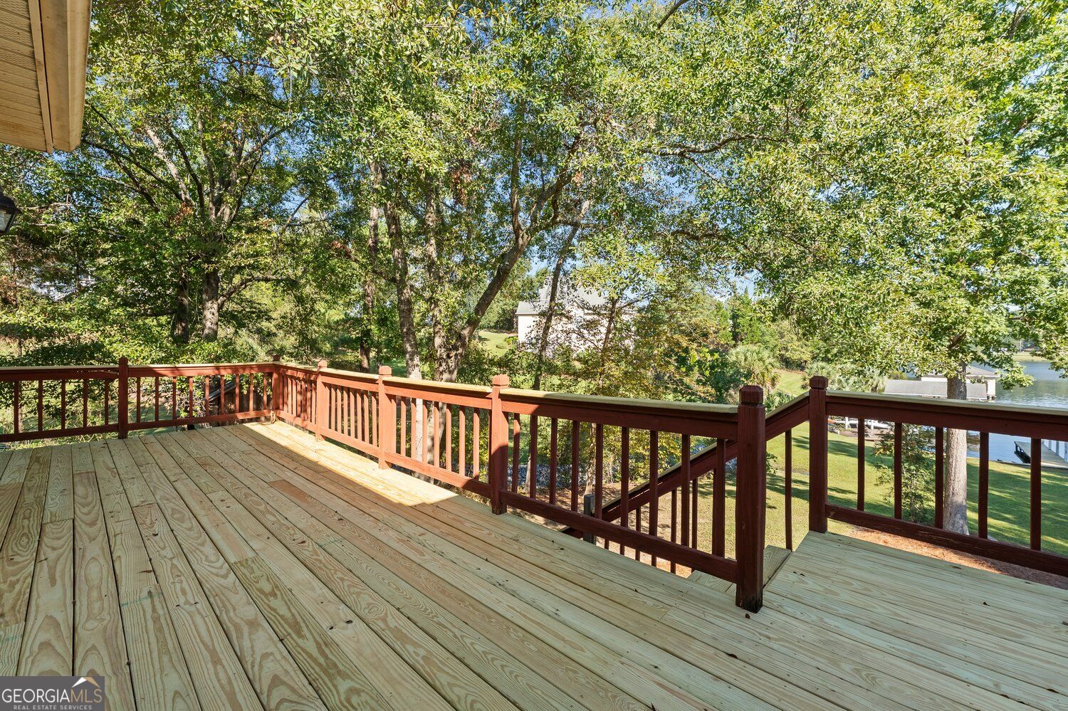 175 Waters Edge Drive Lizella GA 31052