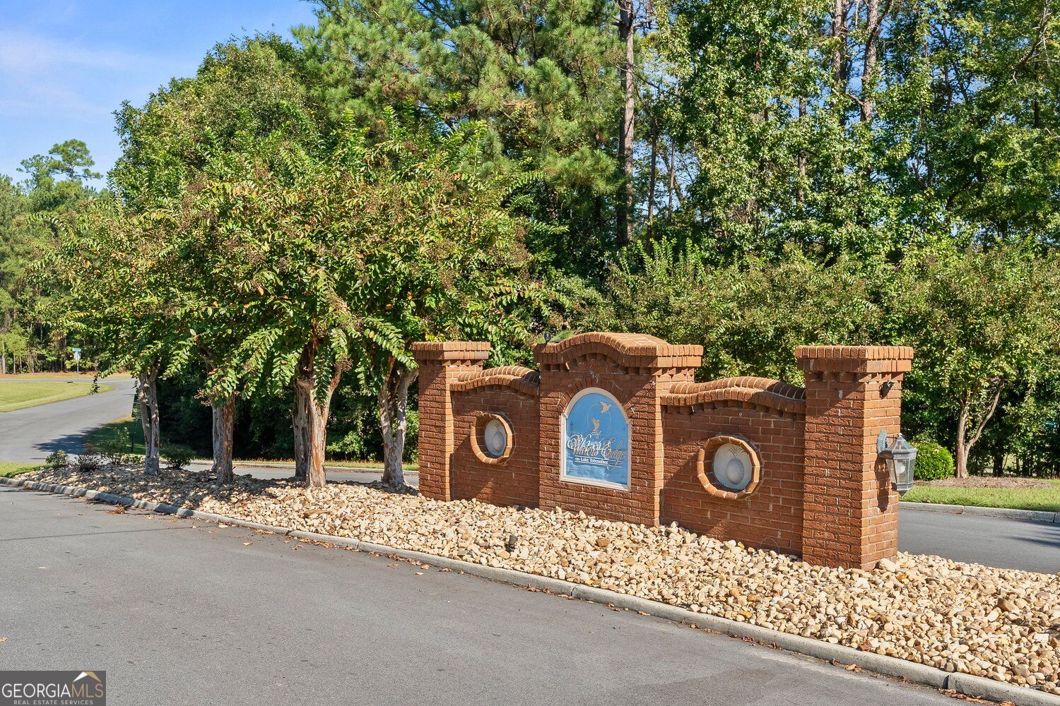 175 Waters Edge Drive Lizella GA 31052