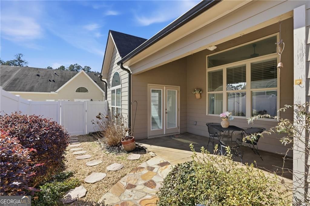 152 Heritage Pointe Woodstock GA 30189
