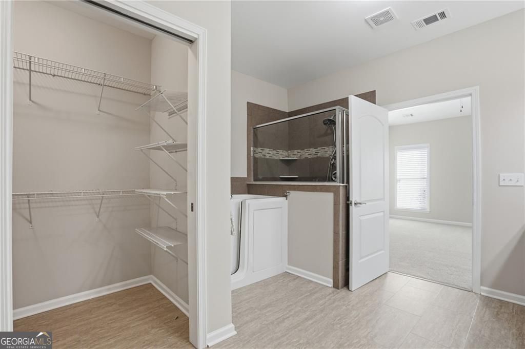 152 Heritage Pointe Woodstock GA 30189