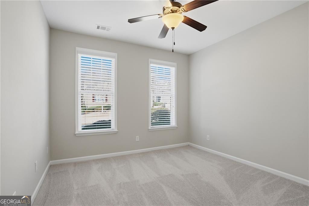 152 Heritage Pointe Woodstock GA 30189