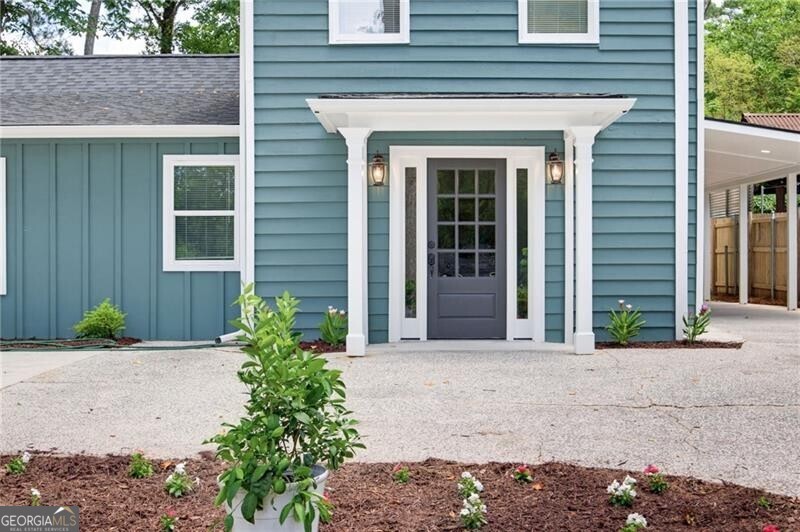 1383 Natchez Trace SW Marietta GA 30008