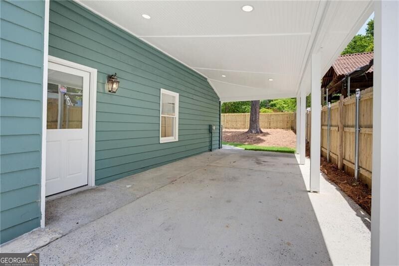 1383 Natchez Trace SW Marietta GA 30008